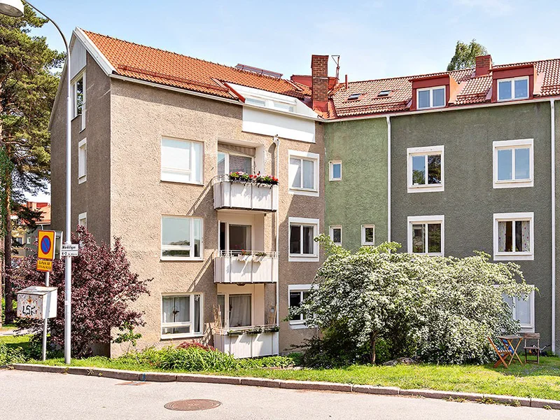 Tapetsering renovering i lagenhet Ugglum Savedalen